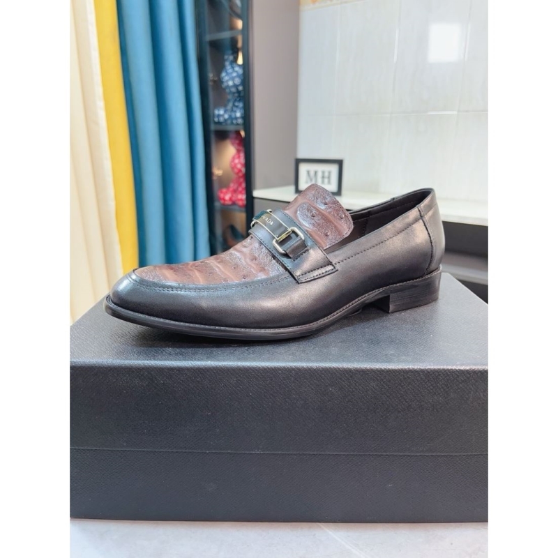Pra*a leather shoes